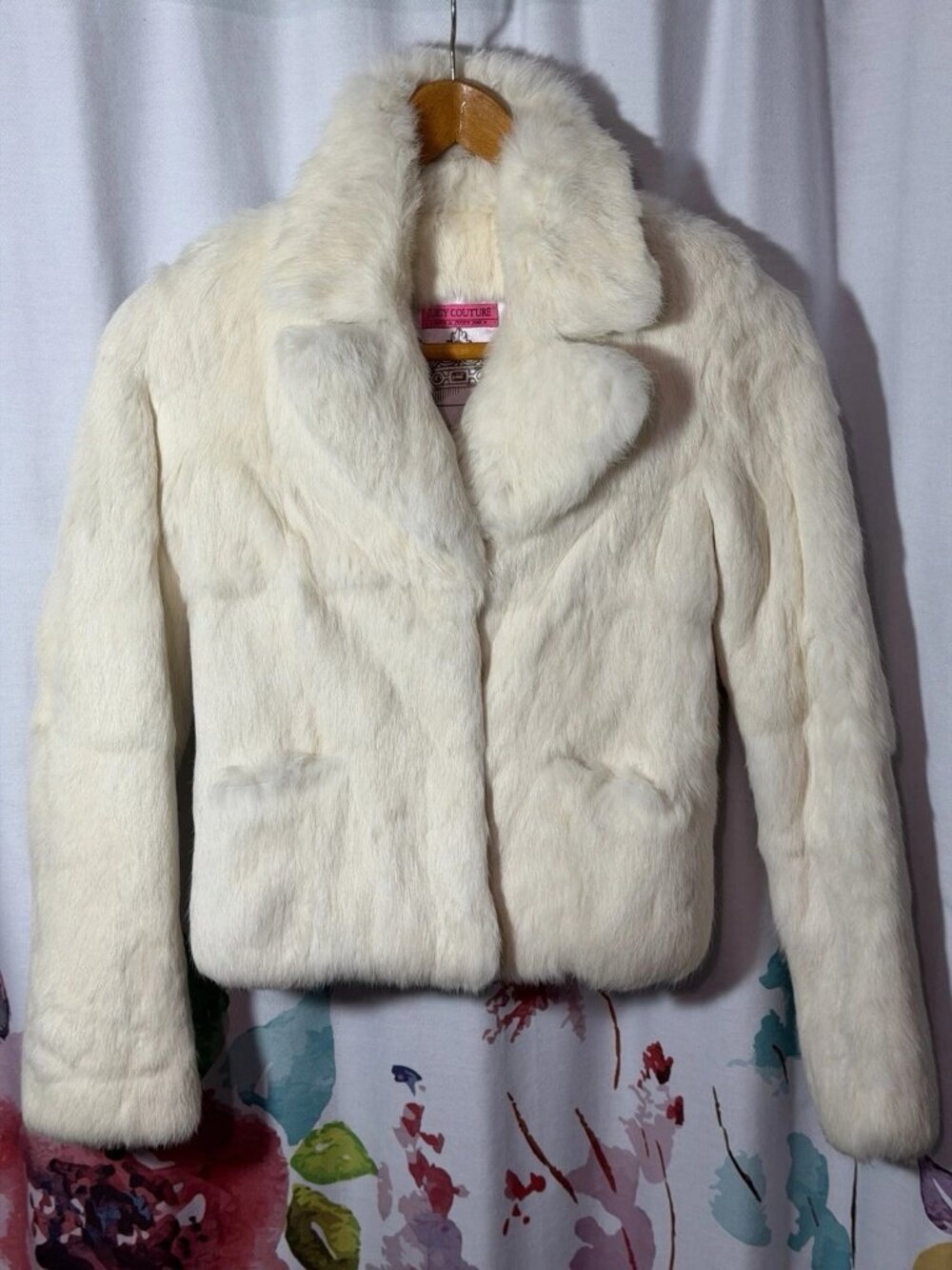 Vintage Y2K Juicy Couture Ivory White Rabbit Fur Jacket Coat Size Small